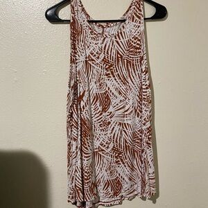Lightweight brown and off-white tank top, XXL.